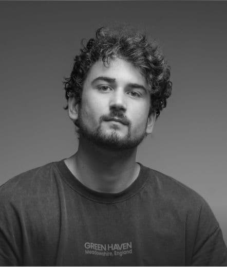 ENZO martinez